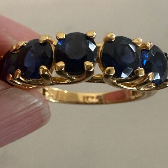 Sapphire ring.  2ct round cut lab created blue sapphire ring. Size 7, - Picture 1 of 8